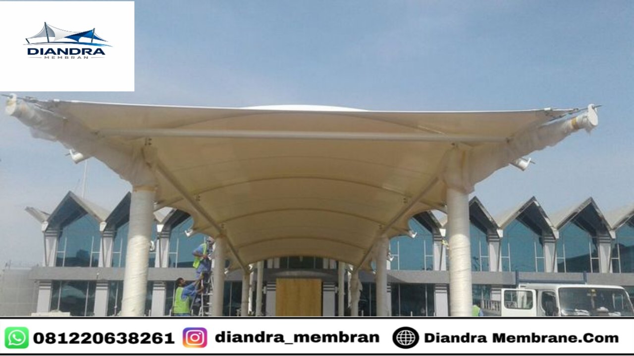 Desain kanopi membrane parkiran apartemen tampak samping dengan bentang lebar
